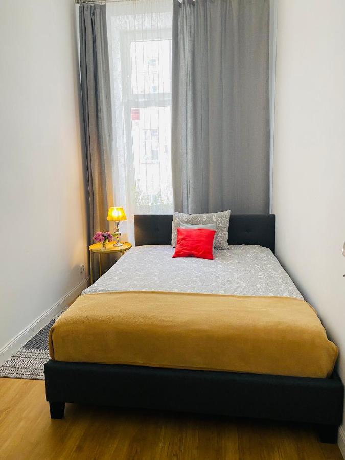 Apartament Centrum Poznań Kültér fotó